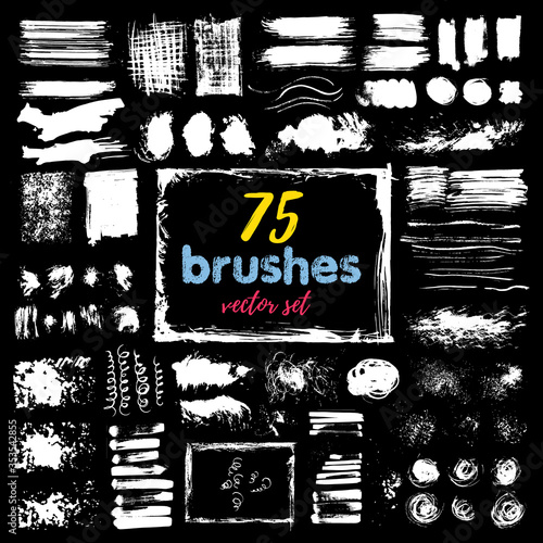 Hand draw sketch paintbrush set. Artistic sketch grunge painted brash isolated vector illustration