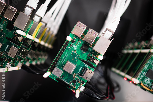 Bild auf Leinwand Cluster of Raspberry Pi 4 board
