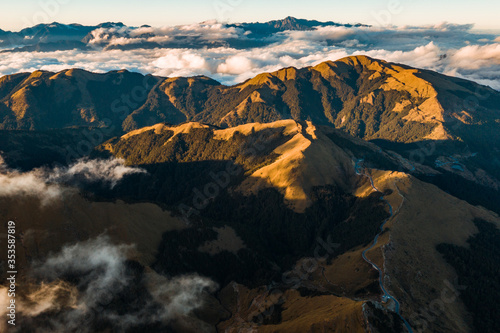 Tai Wan mountain landscape sea of clouds view scene © Wilson Chu