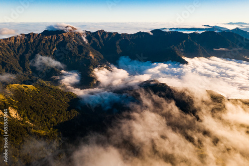 Fototapeta Naklejka Na Ścianę i Meble -  Tai Wan mountain landscape sea of clouds view scene