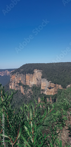 view of the cliffs of the blue mountains