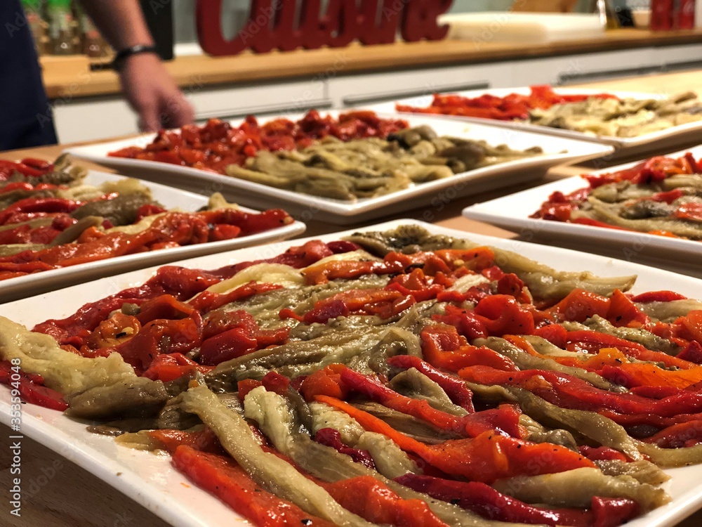 TAPAS TAPAS