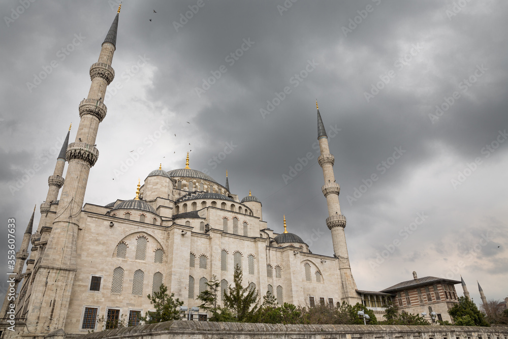 Fototapeta premium Blue mosque, Istanbul, Turkey