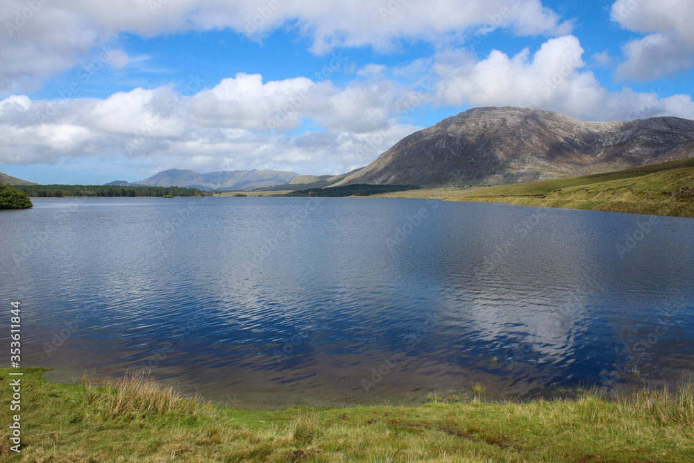 Irland Küste Meer Ausblick tolle Landschaft Ring of Kerry Lake See Irland Küste Meer Ausblick tolle Landschaft Ring of Kerry Lake See