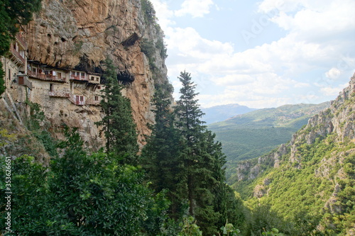Living on the egde (Moni Timiou Prodromou / Monastery of St John the Baptist)
