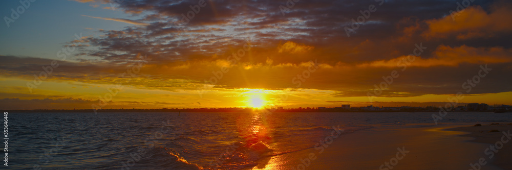 Golden sunrise over the ocean