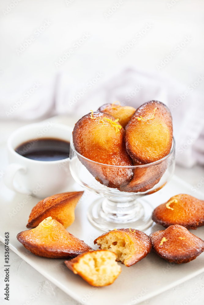 Homemade lemon madeleines biscuit cookies Homemade lemon madeleines biscuit cookies