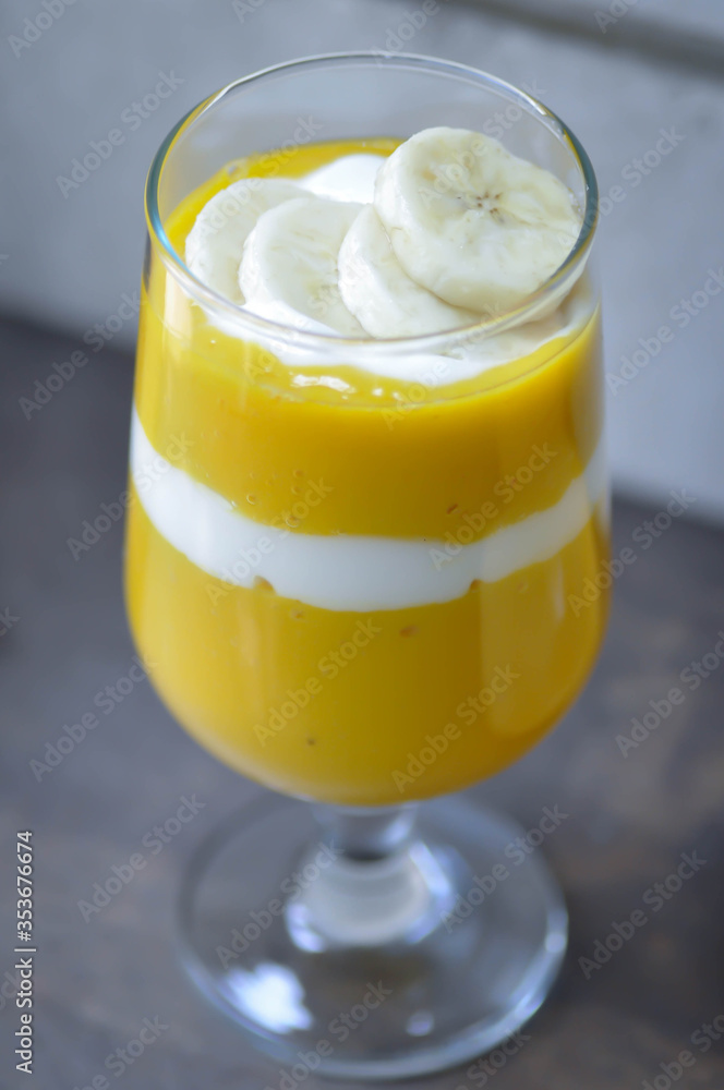 mango juice or mango smoothies with yogurt and banana mango juice or mango smoothies with yogurt and banana