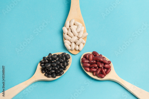 Foto beans, legumes, spoon dishes