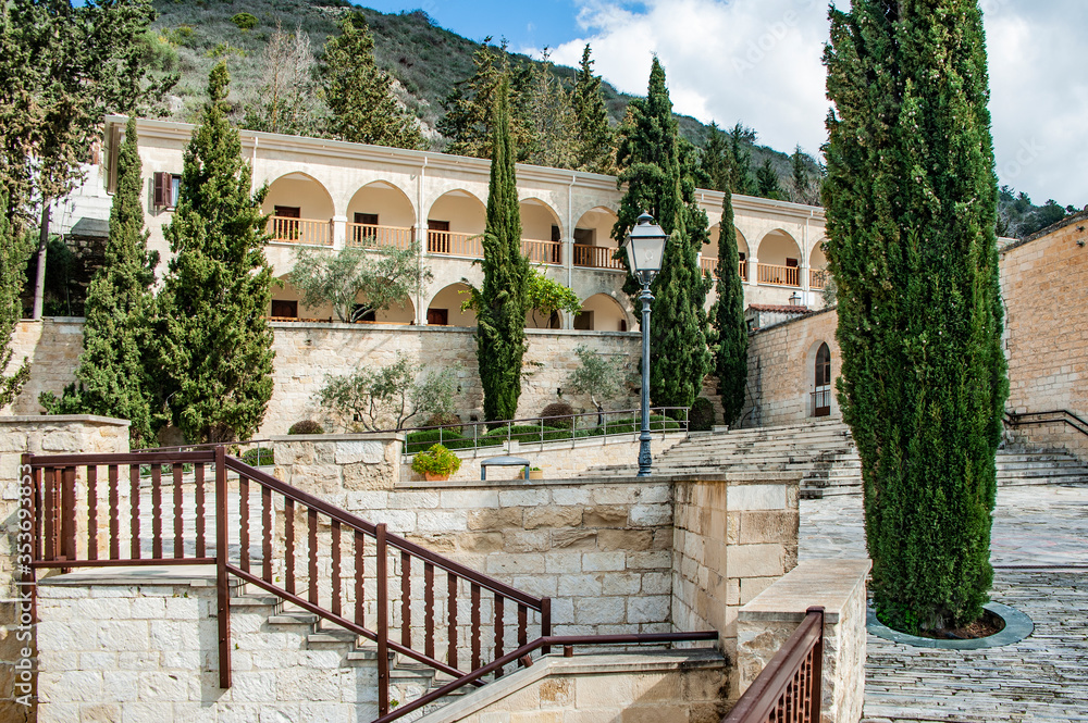 Obraz premium A hermit Neophyte who settled in a cave high in the mountains founded the monastery in the 12th century. After the destruction by the Turks, the monastery was revived in the 18th century.
