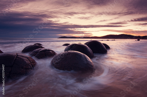 Tablou pe pânză Moeraki Boulders in Neuseeland