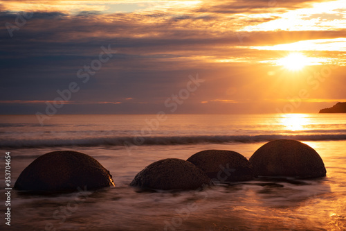 Slika na platnu Moeraki Boulders in Neuseeland