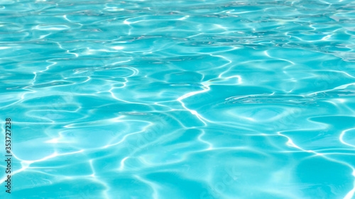 blue water in pool © Jake