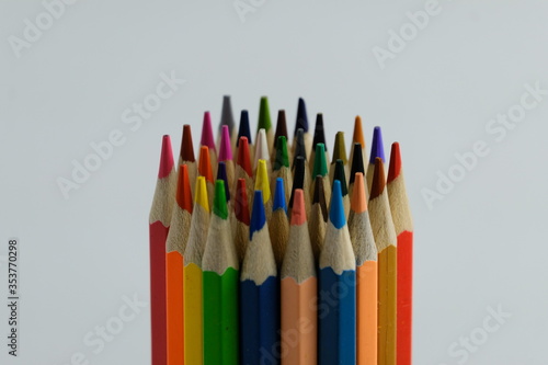 Crayons de couleurs .