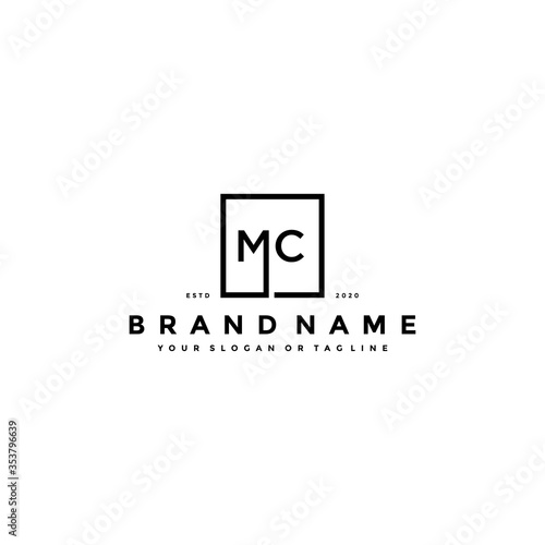 Obraz na płótnie letter MC logo design vector