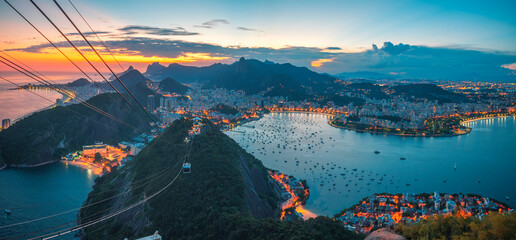 Fototapete Brasilien Rio de Janeiro mit Zuckerhut Panorama  © Aliaksei