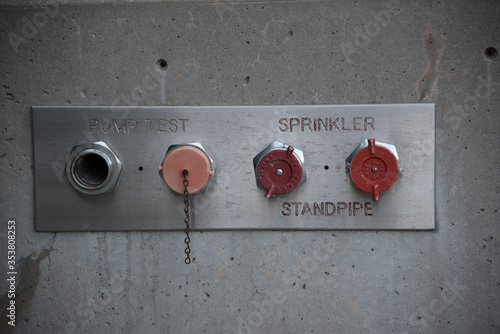 Fotografie wall fire sprinkler standpipe