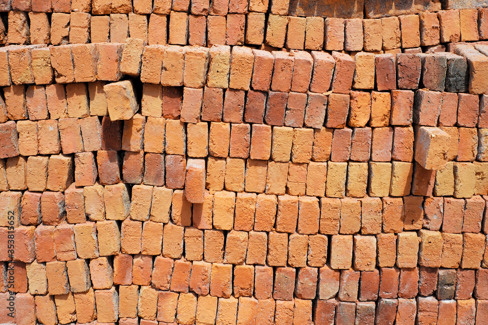 Fototapeta premium Abstract texture and background bulk of red bricks