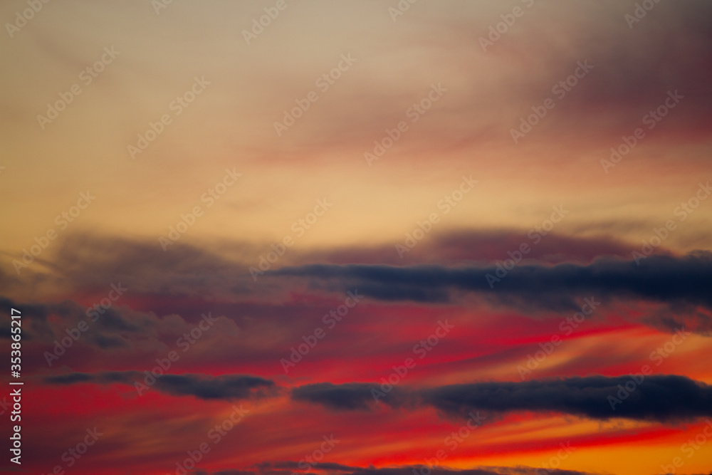 Fototapeta premium Beautiful cloudscape background