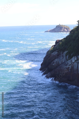 sea and rocks