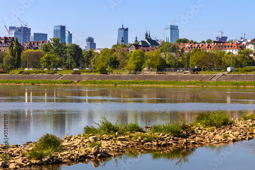 Plakat w ramie Panoramic view of Warsaw, Poland, city center and Old Town quarter with Wybrzerze Gdanskie embankment and wild banks of Vistula river