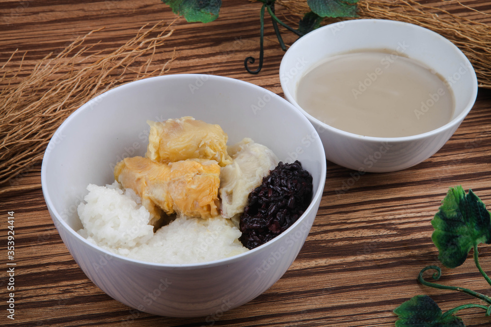 Kolak Durian Ketan or Kolan Durian Ketan is a traditional food from Indonesia Kolak Durian Ketan or Kolan Durian Ketan is a traditional food from Indonesia