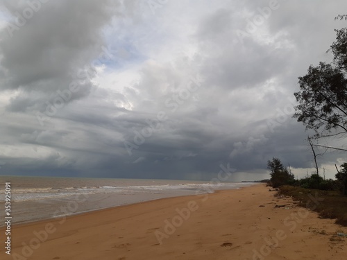 Fototapeta Naklejka Na Ścianę i Meble -  Stormy clouds over the sea