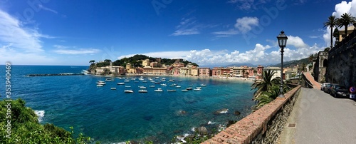 Canvastavla view of the bay of Silence, Sestri Levante, Liguria, Italy