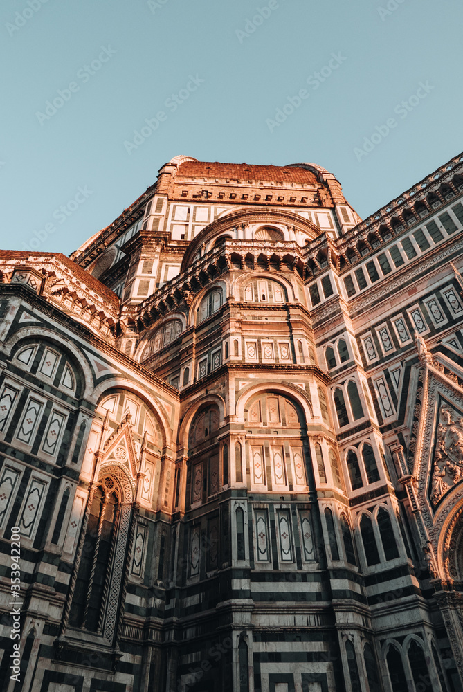 florence cathedral at sunset with clear sky