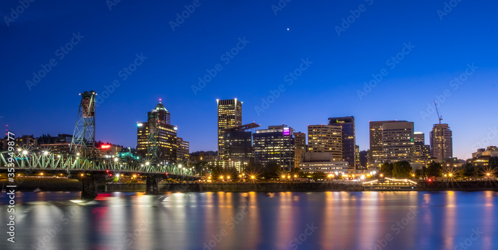 Obraz premium Downtown City of Portland Oregon