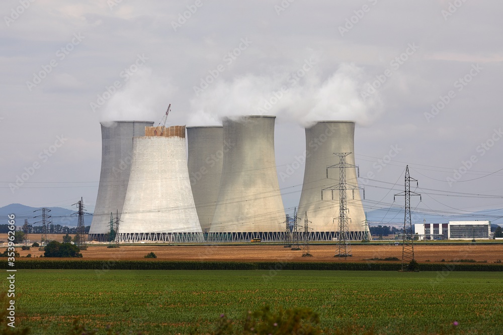 Nuclear Power plant with cooling towers