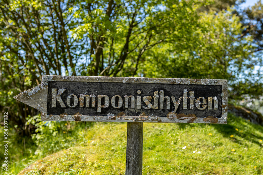 Signs at Troldhaugen, Bergen komponisthytten