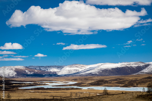 Upper reaches of the Irkut River, Lake Ilchir
