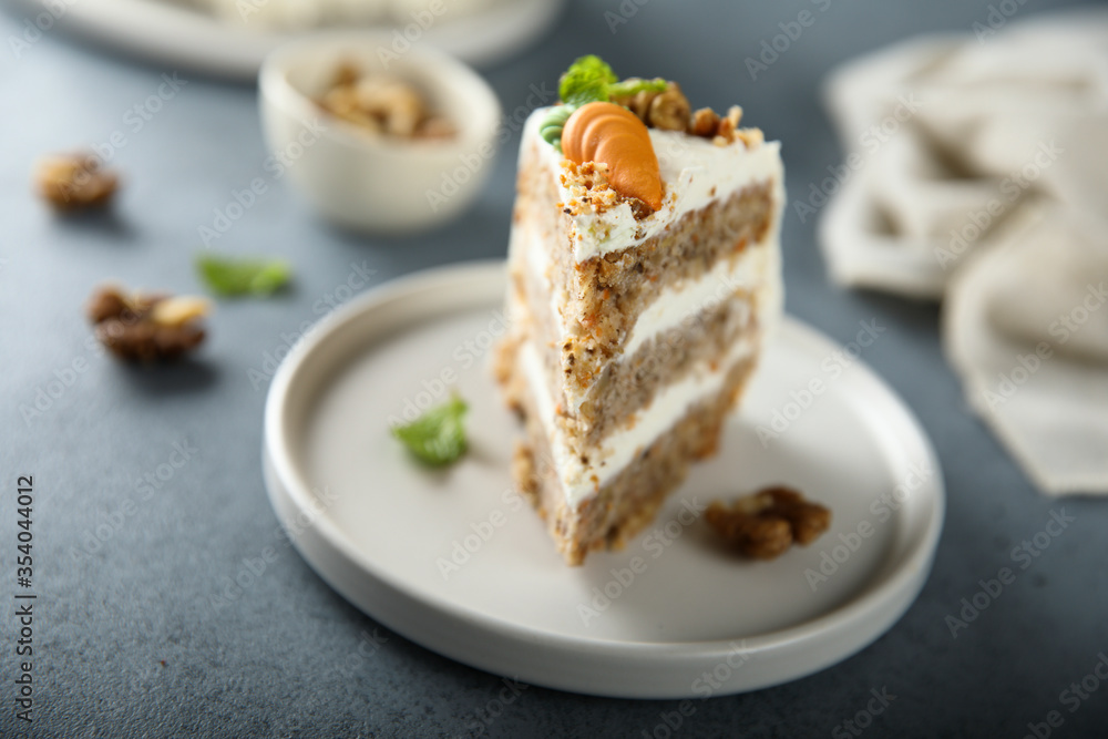 Homemade carrot cake with walnuts Homemade carrot cake with walnuts