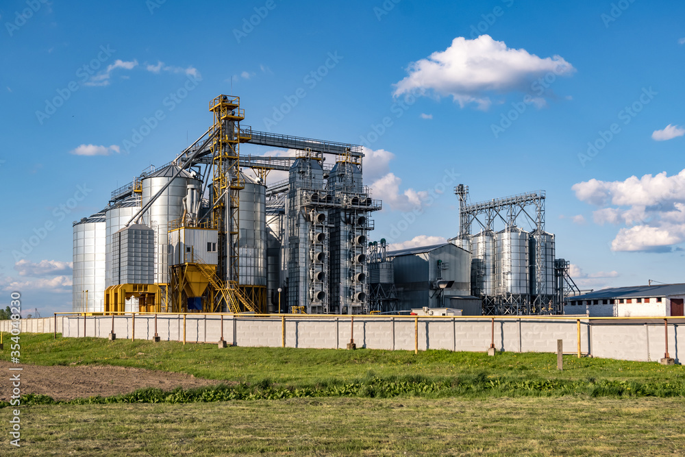 agro-processing and manufacturing plant for processing and silver silos for drying cleaning and storage of agricultural products, flour, cereals and grain. Granary elevator. agro-processing and manufacturing plant for processing and silver silos for drying cleaning and storage of agricultural products, flour, cereals and grain. Granary elevator.