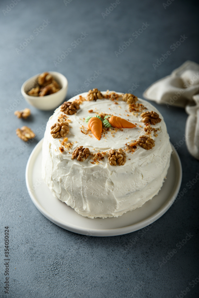 Homemade carrot cake with walnuts Homemade carrot cake with walnuts