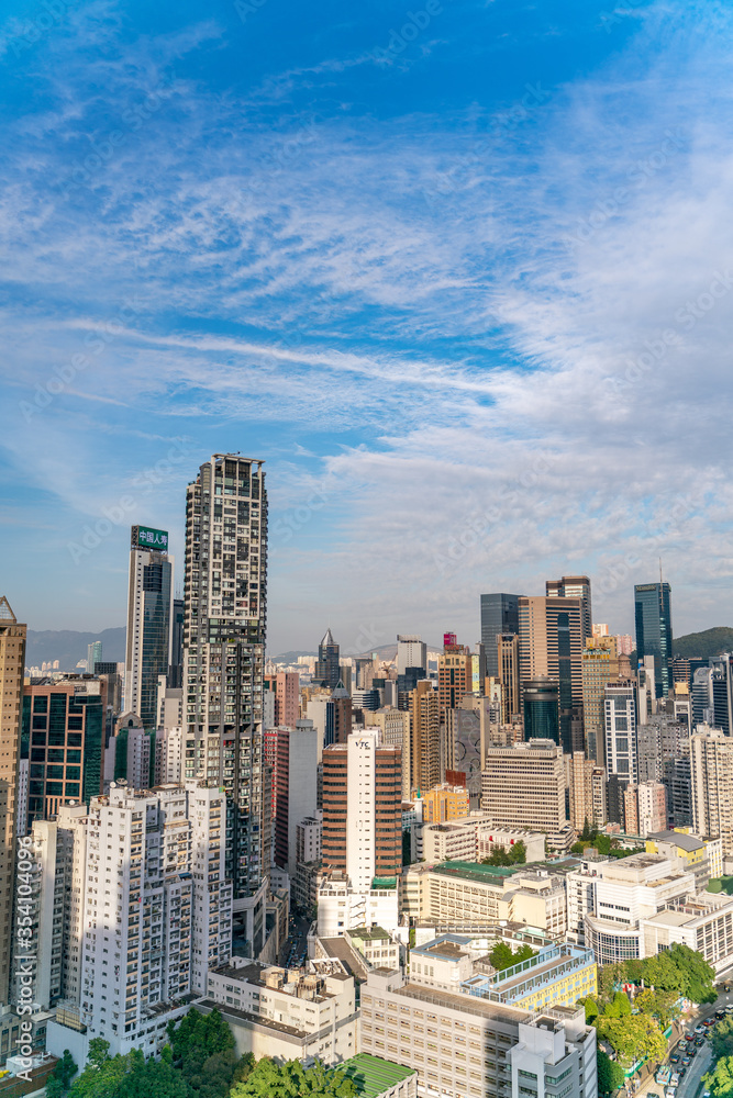 Obraz premium The amazing view of Hong-Kong cityscape full of skyscrapers from the rooftop.