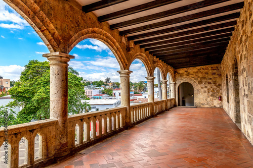 Tableau sur toile Diego Columbus palace in Santo Domingo, Dominican Republic