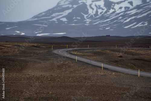 Icelandic Roads 9