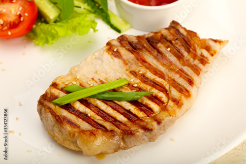 Grilled pork cutlet