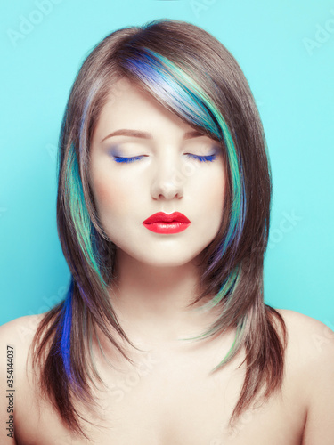 Lady with bright makeup and hairstyle