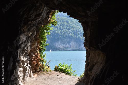 Wallpaper Mural Mountain window with scenic view Torontodigital.ca