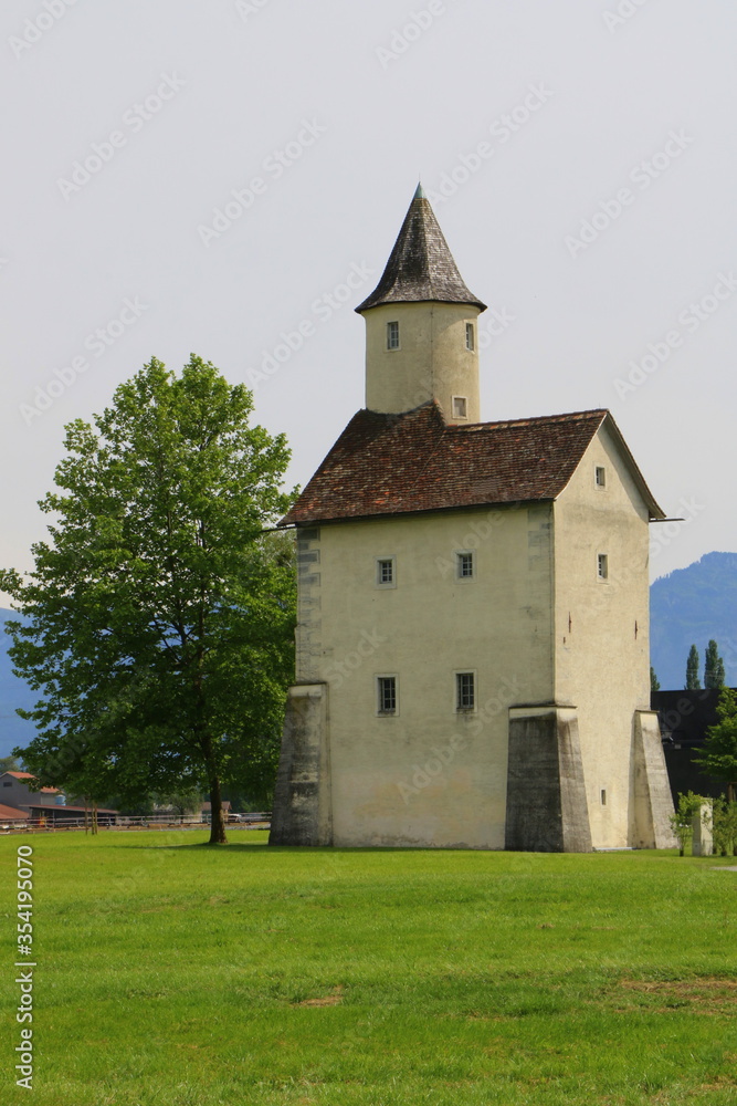 Mittelweiherburg in Hard, Vorarlberg, Österreich, altes Schloss um 1570 erbaut Mittelweiherburg in Hard, Vorarlberg, Österreich, altes Schloss um 1570 erbaut