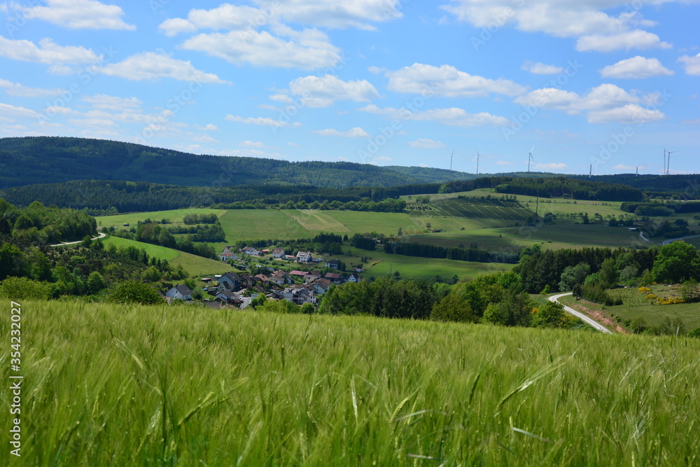 Panorama über Aura im Sinngrund in Unterfranken in Bayern Panorama über Aura im Sinngrund in Unterfranken in Bayern