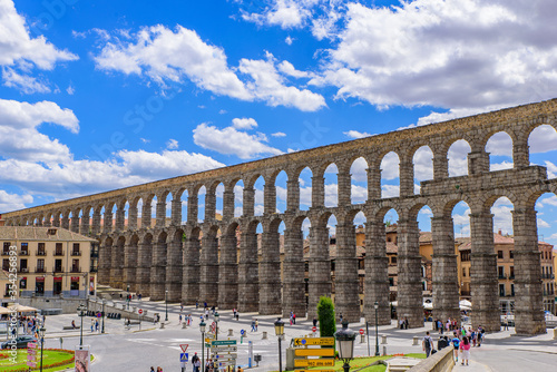 Billede på lærred Aqueduct of Segovia, one of the best-preserved Roman aqueducts, in Segovia, Spai