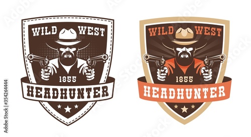 Retro cowboy badge - gunfighter with guns. Vintage western label - ranger with pistols. Wild west patch. vector illustration.
