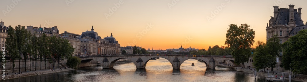 Sunset over the Seine in Paris