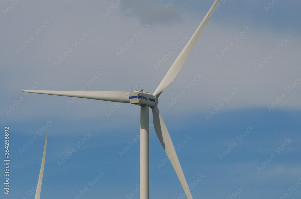 Windrad in einem Wind Park