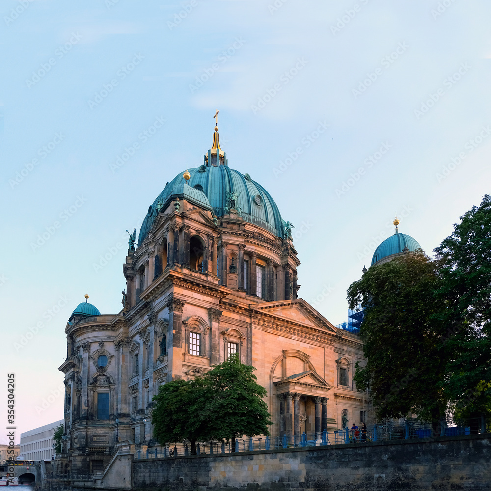 View of the Berlin Cathedral during the pink sunset