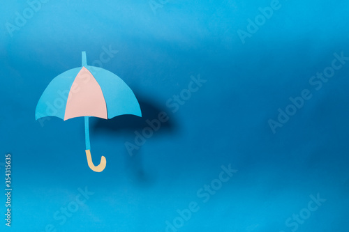 イラスト調のかわいい傘